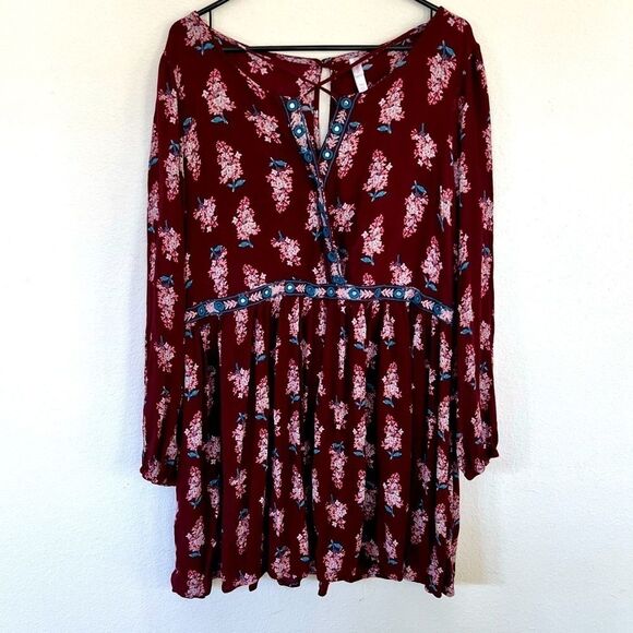 Xhilaration Embroidered Long Sleeve Peasant Dress Plus Size Tunic - Picture 1 of 5
